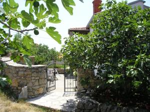 Fotografie z fotogalerie ubytování Apartments Vodarić Loznati v destinaci Cres