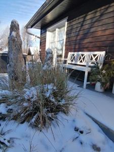 Fotografie z fotogalerie ubytování Ferienhaus in Erlbach mit Grill und Terrasse v destinaci Erlbach