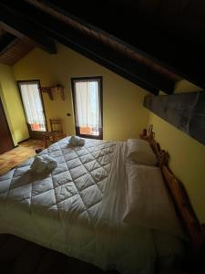 Postel nebo postele na pokoji v ubytování Hotel Isabel