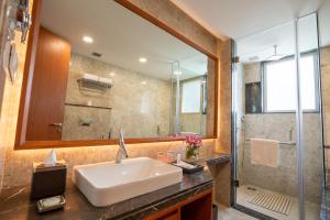 Welcomhotel By ITC Hotels, Jim Corbett的一间浴室