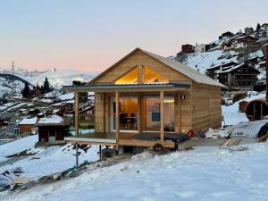 Tiny Sera mit privatem Whirlpool durante l'inverno