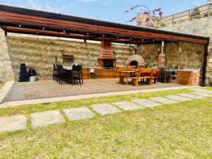 Patio nebo venkovní prostory v ubytování Casa campo Mauri Capacidad 23 personas A 12 minutos del Óvalo de Cieneguilla