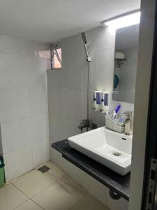 Ένα μπάνιο στο Khách sạn Thái sơn Phú Quốc