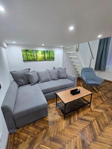 Posedenie v ubytovaní Maria Apartments - Modern apartments in the center of Budapest
