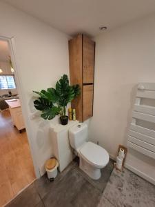 Łazienka w obiekcie Studio La Casa De Planel Gare Saint Roch