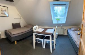Varde Bed and Kitchen的休息区