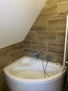 Koupelna v ubytování Apartment Bašović + 3 fotografie