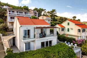 an aerial view of a house at Holiday house Martinović in Prigradica