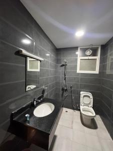 Koupelna v ubytování Star Suites