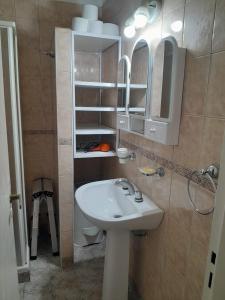 Ένα μπάνιο στο Murakami depto MDP