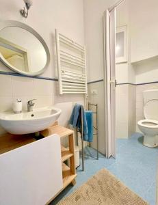 Ένα μπάνιο στο HealthyHome Caracciolo Essential