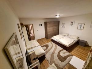 Posteľ alebo postele v izbe v ubytovaní Apartmán ACTIVE