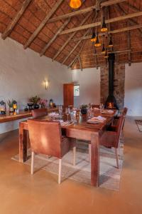 Posezení v ubytování Induli Lodge - Amakhala Game Reserve