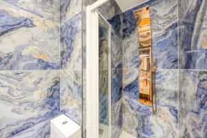 Ένα μπάνιο στο Luxueux et chic - Bobigny - Paris +7 φωτογραφίες