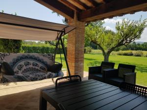 Ogród w obiekcie Agriturismo Villa al piano