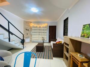 Ruang duduk di Casa em Penedo - Condomínio