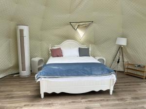 Gallery image of Twinkle Orchard Camp in Taupaki