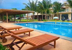 Bazén v ubytování Field Villa Hoàng Diệu nebo v jeho okolí