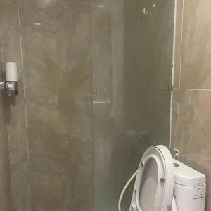 Koupelna v ubytování Le Lai Hotel