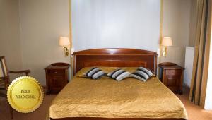 Postel nebo postele na pokoji v ubytování Duna Relax Hotel Ráckeve