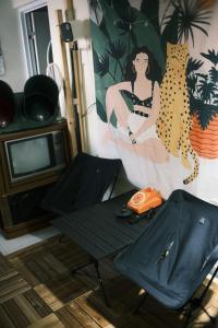 Un lugar para sentarse en A Forest Homestay