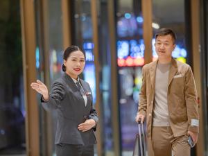 ผู้เข้าพักที่ Xiangyang Station Minfa World City Yishang Plus Hotel