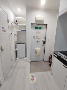 مطبخ أو مطبخ صغير في 墨田晴空塔之家民宿201独立公寓