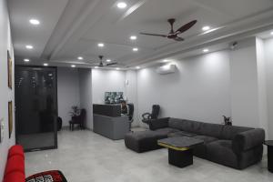 Area soggiorno di Crazzy Days Hotel I Sonipat