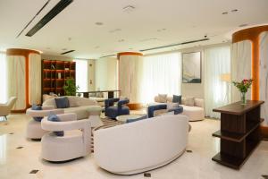 Posezení v ubytování Jannah Executive Hotel Apartments