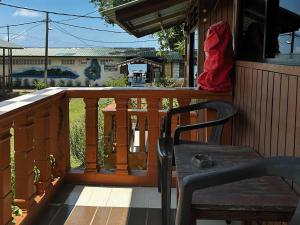 Balkón nebo terasa v ubytování ABC Chalet Tioman