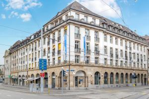 Clădirea în care este situat/ăhotelul
