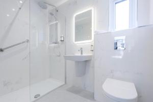 Baðherbergi á Grand Hotel Tralee