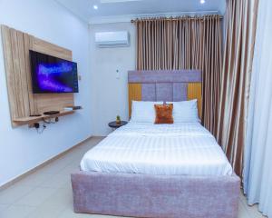 Postel nebo postele na pokoji v ubytování Two bedroom Global Premium Apartment