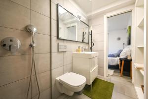 Et badeværelse på Apartma Medoši + 25 billeder