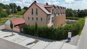 Budova, kde se aparthotel nachází