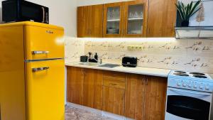 Kuchyň nebo kuchyňský kout v ubytování Rodinný apartmán na Šumavě