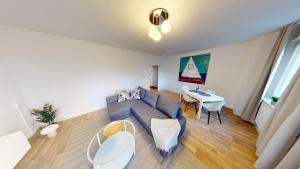Χώρος καθιστικού στο 2-Raum-Appartement mit Balkon, WLAN