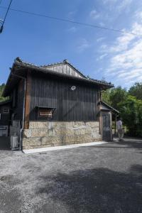 Bygningen som villaen ligger i