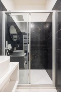 Koupelna v ubytování Excelsior Station Suite