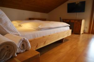 Postel nebo postele na pokoji v ubytování Erholung am Lehmooserhof