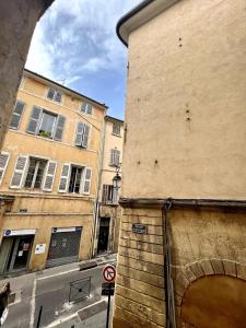 Φωτογραφία από το άλμπουμ του Bel Appartement dans le centre d'Aix-en-Provence στην Αιξ-αν-Προβάνς