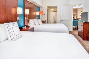Postel nebo postele na pokoji v ubytování Residence Inn Waynesboro
