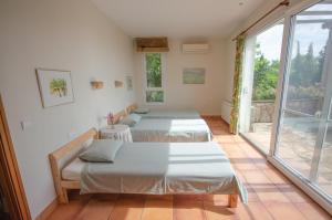 A seating area at L'Albaida, tranquility, views of sea and mountains