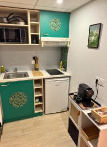 Dapur atau dapur kecil di Jungle - Vue - Clim - Wifi