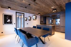 Fotografie z fotogalerie ubytování Mountain Chalet Kappl - Luxury - Near Ischgl - Panorama Mountain View - Penthouse & Chalets v destinaci Kappl