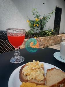 Galería fotográfica de Pousada Guaruondas en Guarujá