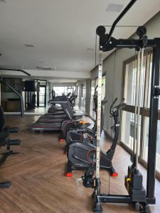 Spordikeskus ja/või sportimisvõimalused majutusasutuses Studio Vila Madalena, Metrô, Moderno