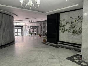 Лобби или стойка регистрации в Elegante apartamento con dos terrazas en el Centro