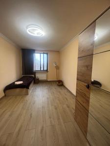 Ένα ή περισσότερα κρεβάτια σε δωμάτιο στο Cozy Appartement near Park