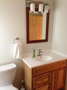 Ένα μπάνιο στο The Trailhouse +6 φωτογραφίες